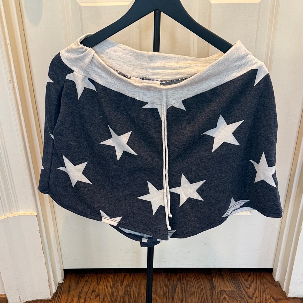 Women’s Star Print Lounge Shorts - Navy and White